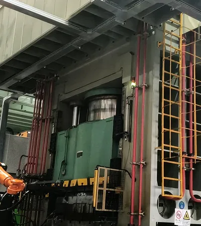 CNC Hydroformpresse (Rohre)