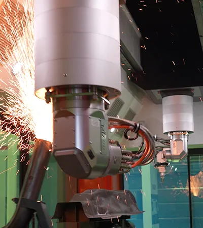 Doppelstations-3D-Laserschneidemaschine