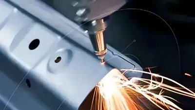 Gestanzte Karosserie- und Abdeckteile