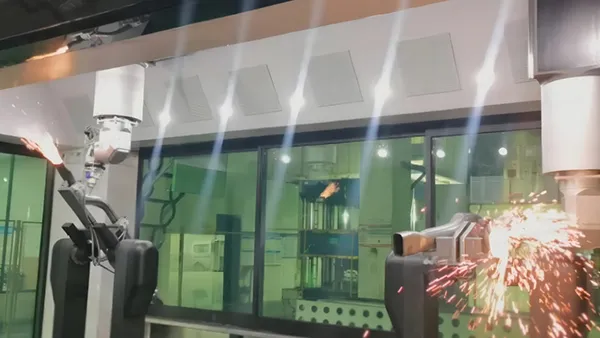 Hochgeschwindigkeits-Doppelpfad-Folgeregelung